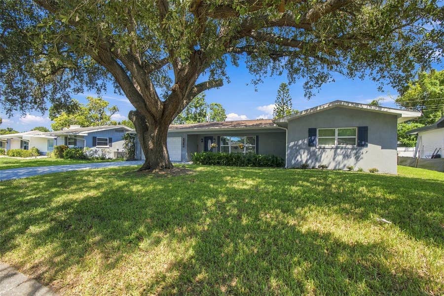 Property photo for 1618 BARRY ROAD, Clearwater, FL