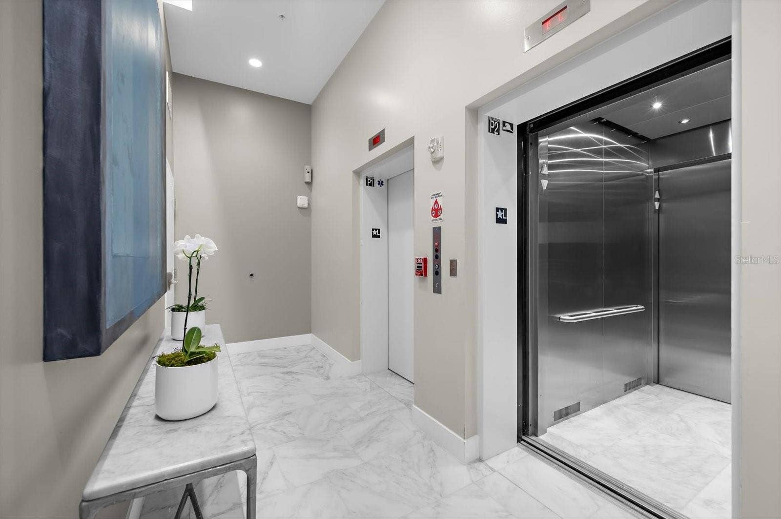 176 4TH AVENUE NE, #201, St Petersburg, FL 33701 Elevators