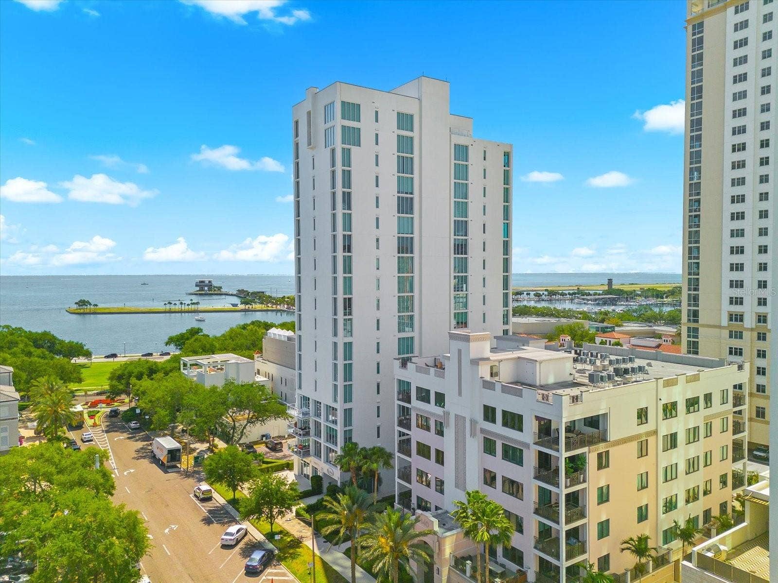 176 4TH AVENUE NE, #201, St Petersburg, FL 33701 176 4TH AVENUE NE, #201, St Petersburg, FL 33701