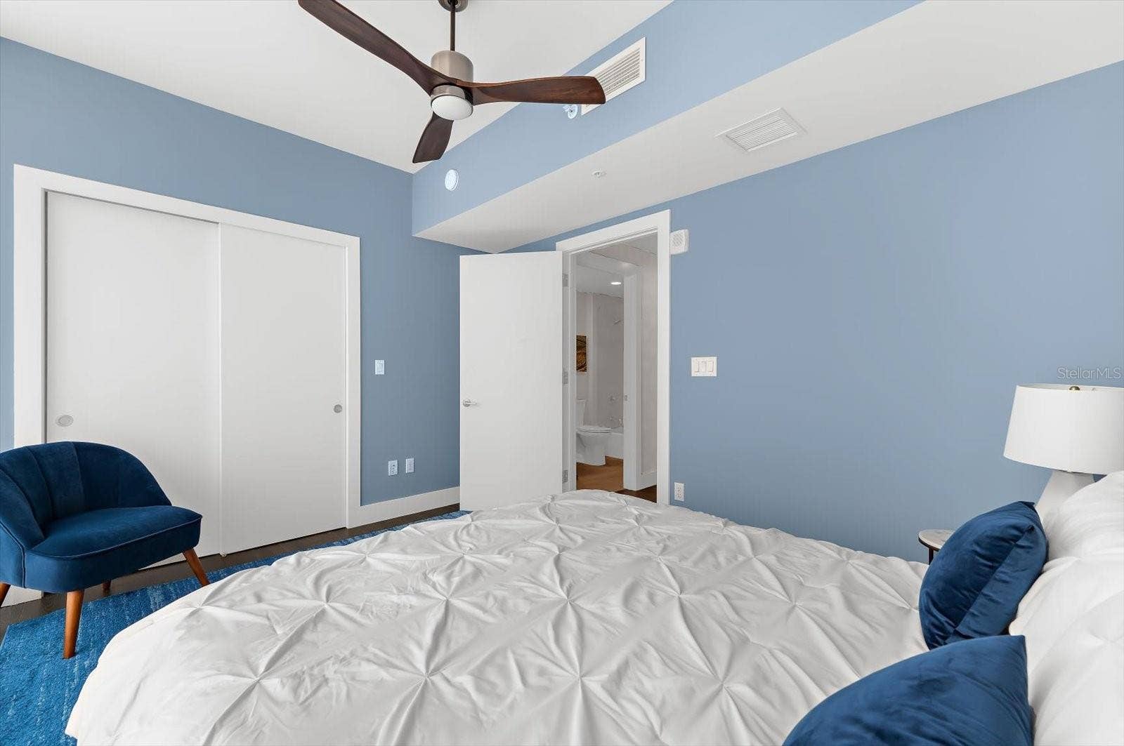 176 4TH AVENUE NE, #201, St Petersburg, FL 33701 Guest Bedroom