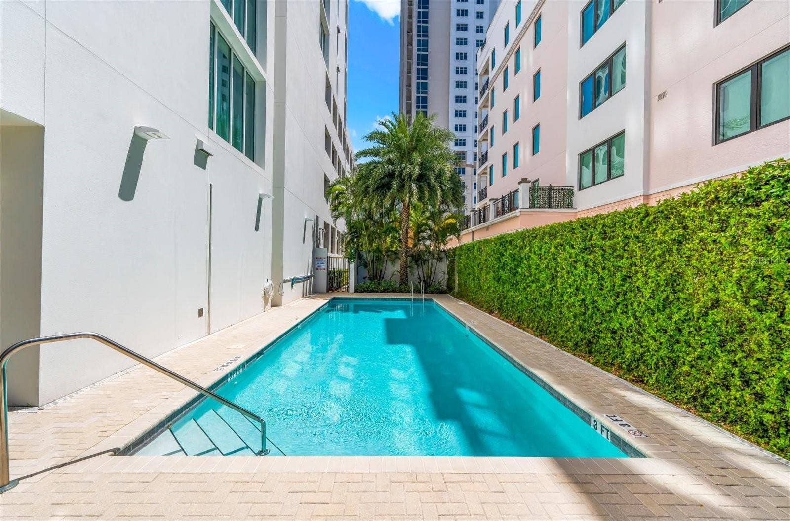 176 4TH AVENUE NE, #201, St Petersburg, FL 33701 Private Pool