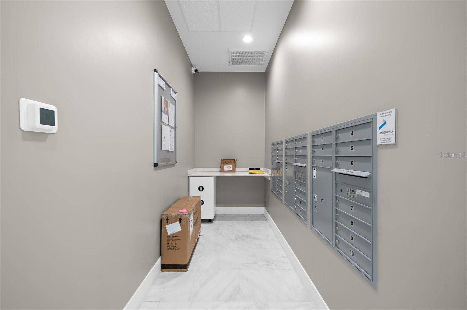 176 4TH AVENUE NE, #201, St Petersburg, FL 33701 Mail room
