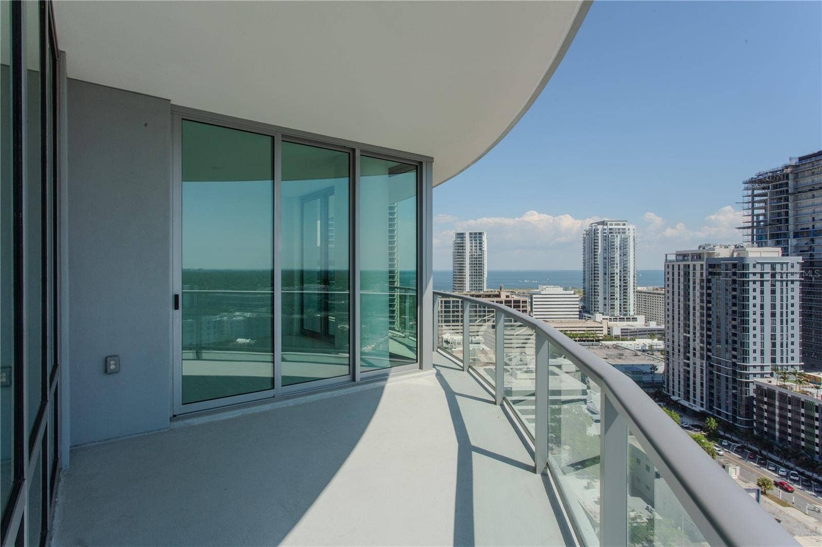 400 CENTRAL AVENUE, #2001, St Petersburg, FL 33701