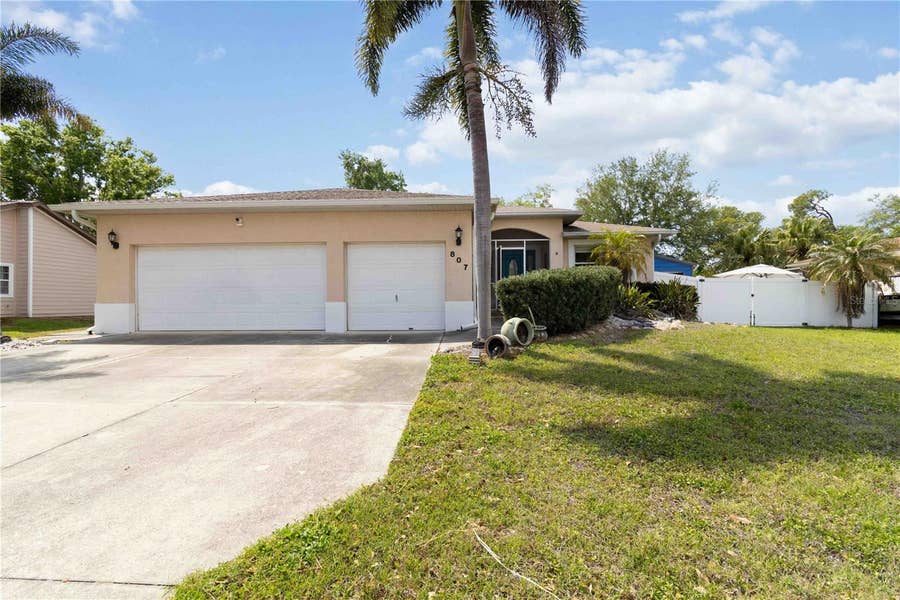 Property photo for 807 IXORA AVENUE, Ellenton, FL