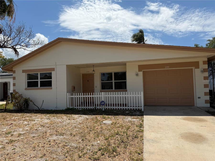 Property photo for 300 94TH AVENUE N, St Petersburg, FL