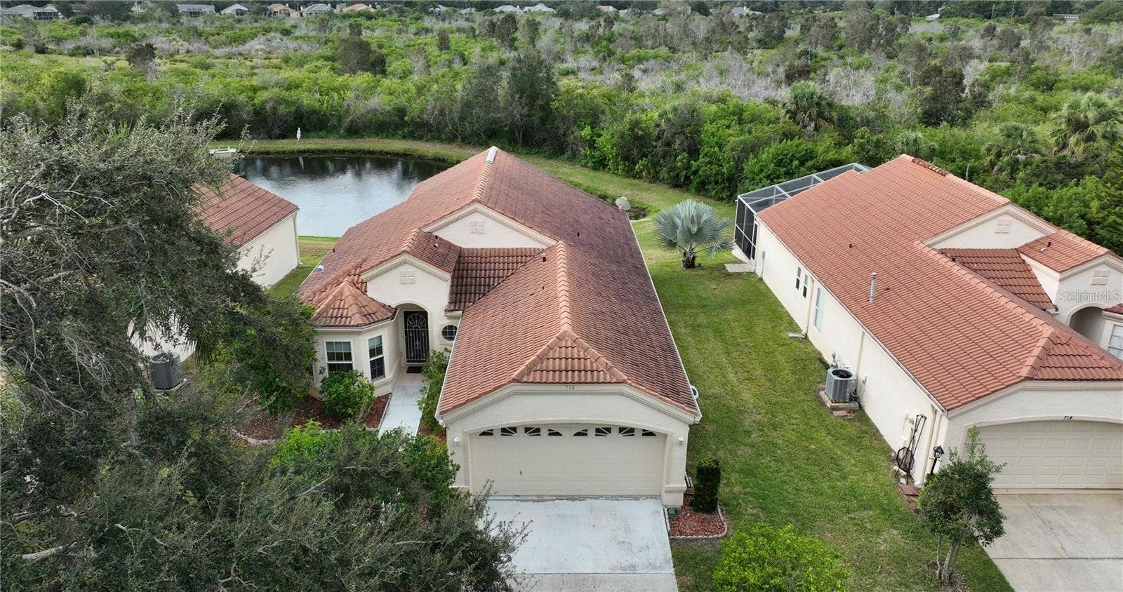 718 LIGHTHOUSE DRIVE, Tarpon Springs, FL 34689 Front Elevation