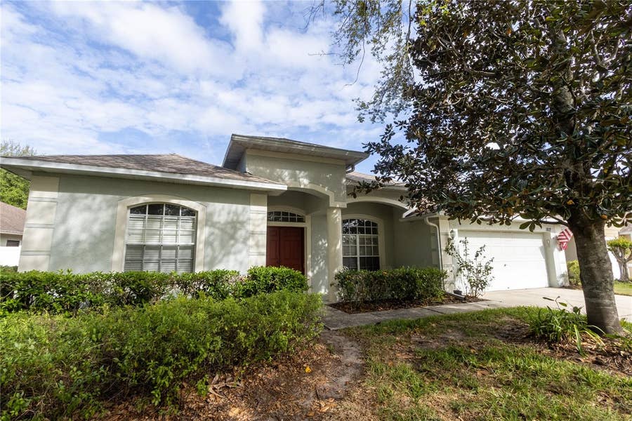 Property photo for 1812 FLOWER BRANCH WAY, Valrico, FL