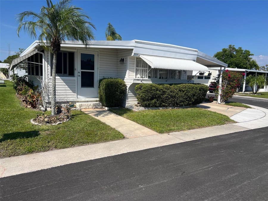 Property photo for 11300 124TH AVENUE, #95, Largo, FL
