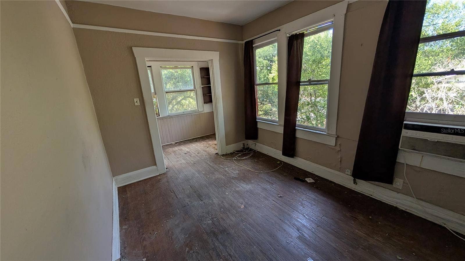 114 S BUNGALOW PARK AVENUE, Tampa, FL 33609 114 S BUNGALOW PARK AVENUE, Tampa, FL 33609