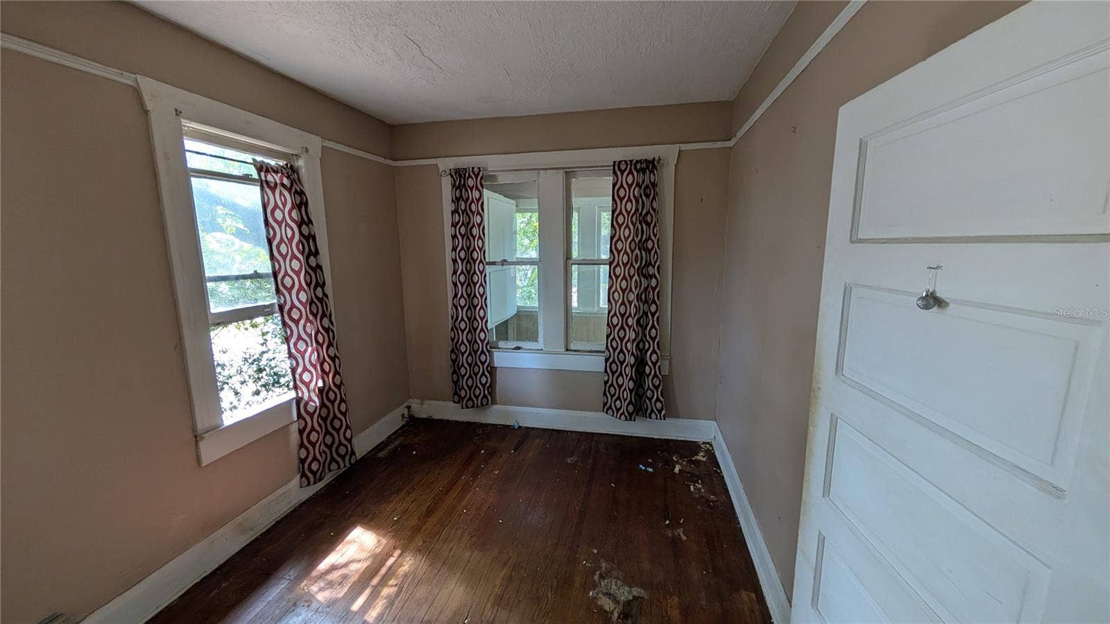 114 S BUNGALOW PARK AVENUE, Tampa, FL 33609 114 S BUNGALOW PARK AVENUE, Tampa, FL 33609