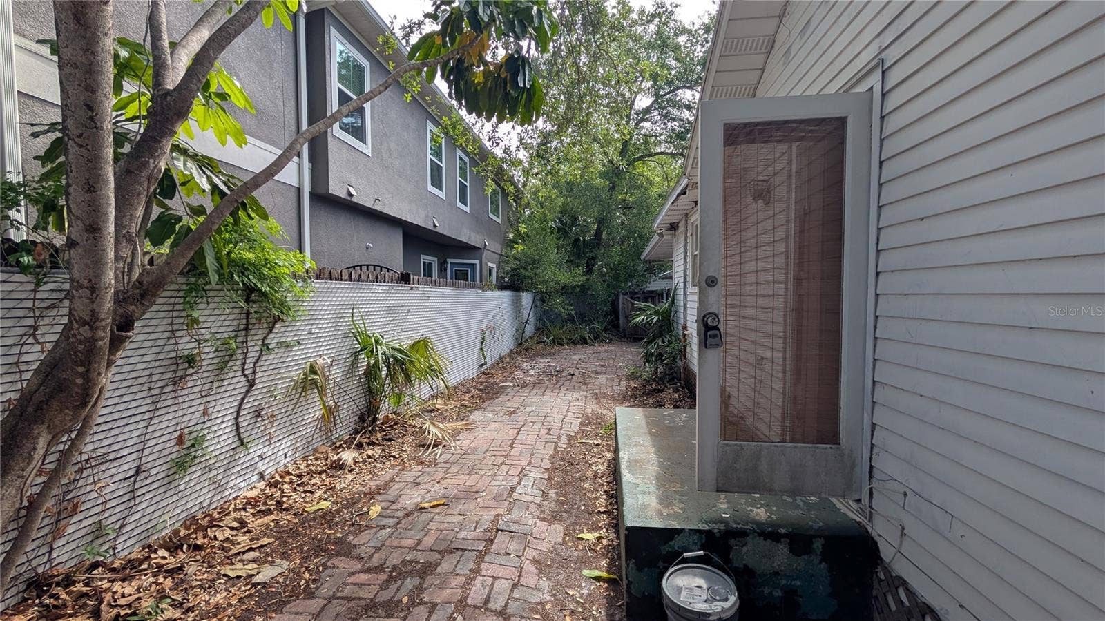 114 S BUNGALOW PARK AVENUE, Tampa, FL 33609 114 S BUNGALOW PARK AVENUE, Tampa, FL 33609