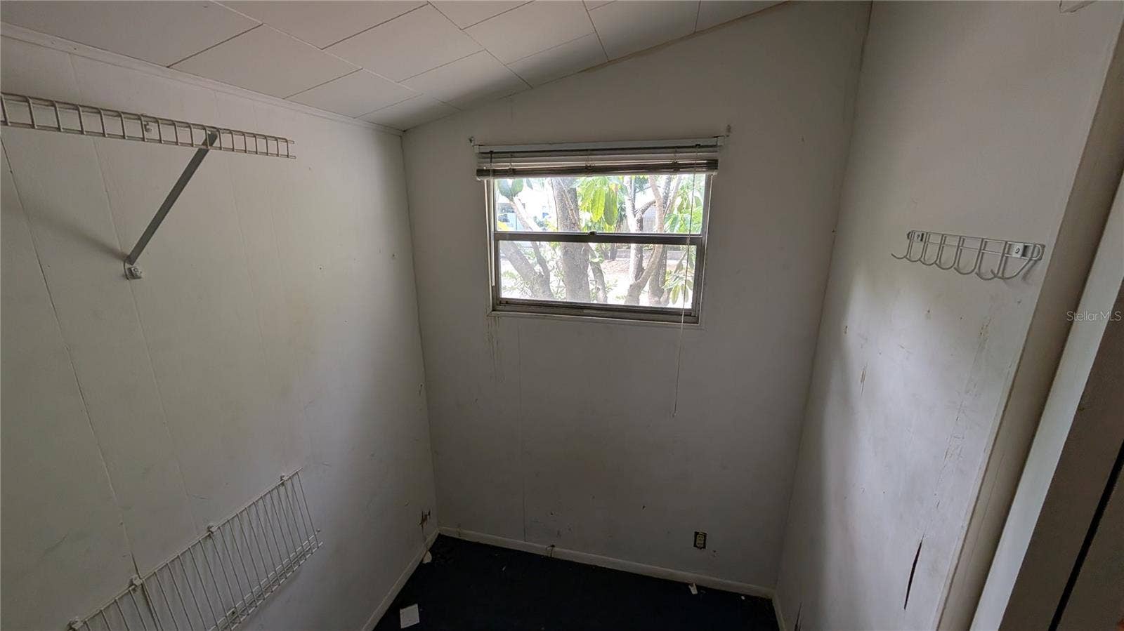 114 S BUNGALOW PARK AVENUE, Tampa, FL 33609 114 S BUNGALOW PARK AVENUE, Tampa, FL 33609