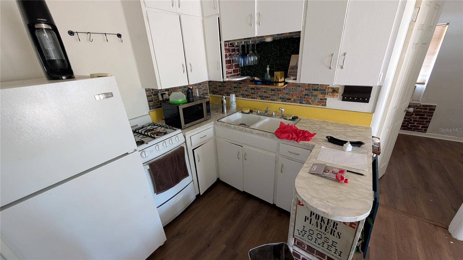114 S BUNGALOW PARK AVENUE, Tampa, FL 33609 114 S BUNGALOW PARK AVENUE, Tampa, FL 33609