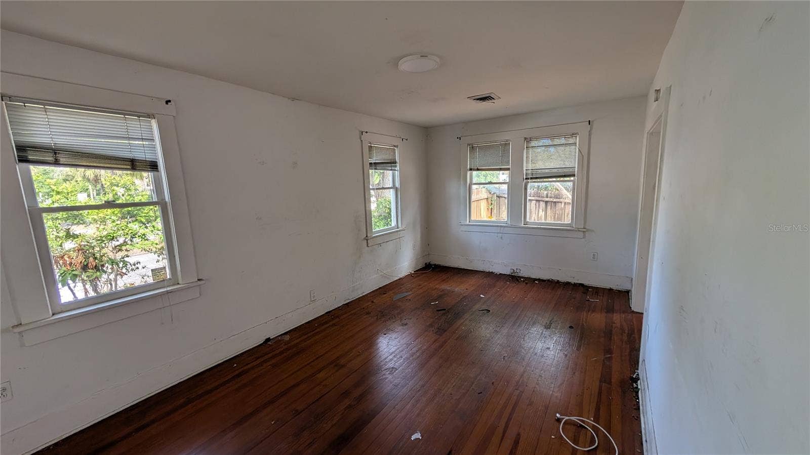 114 S BUNGALOW PARK AVENUE, Tampa, FL 33609 114 S BUNGALOW PARK AVENUE, Tampa, FL 33609