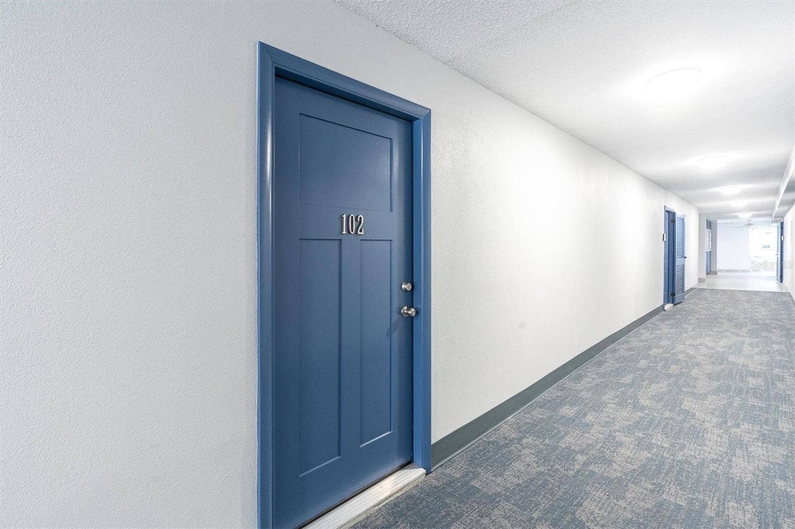 450 TREASURE ISLAND CAUSEWAY, #102, Treasure Island, FL 33706 Inside hallway entrance