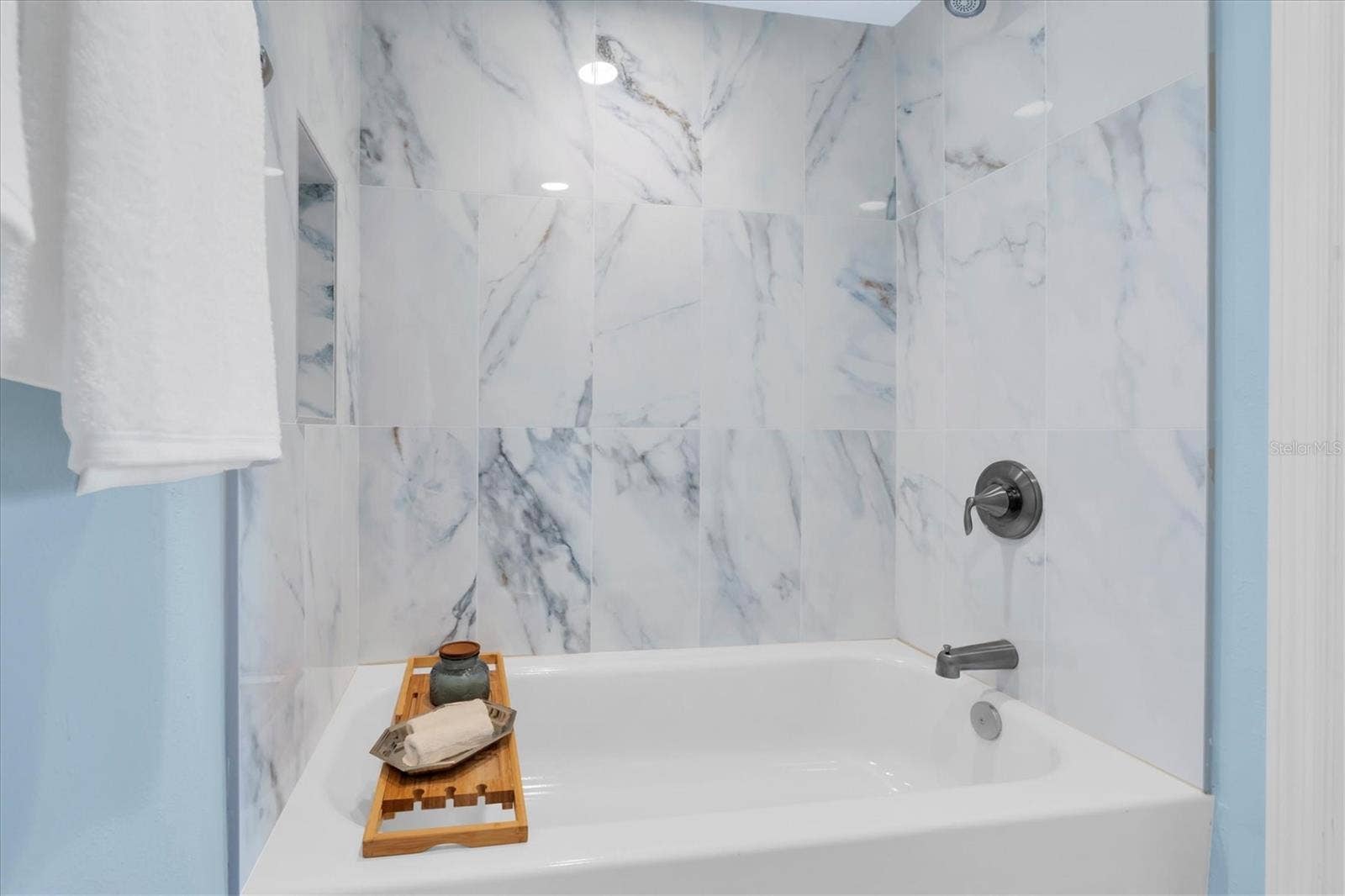 450 TREASURE ISLAND CAUSEWAY, #102, Treasure Island, FL 33706 Master bath New tub, shower, tile