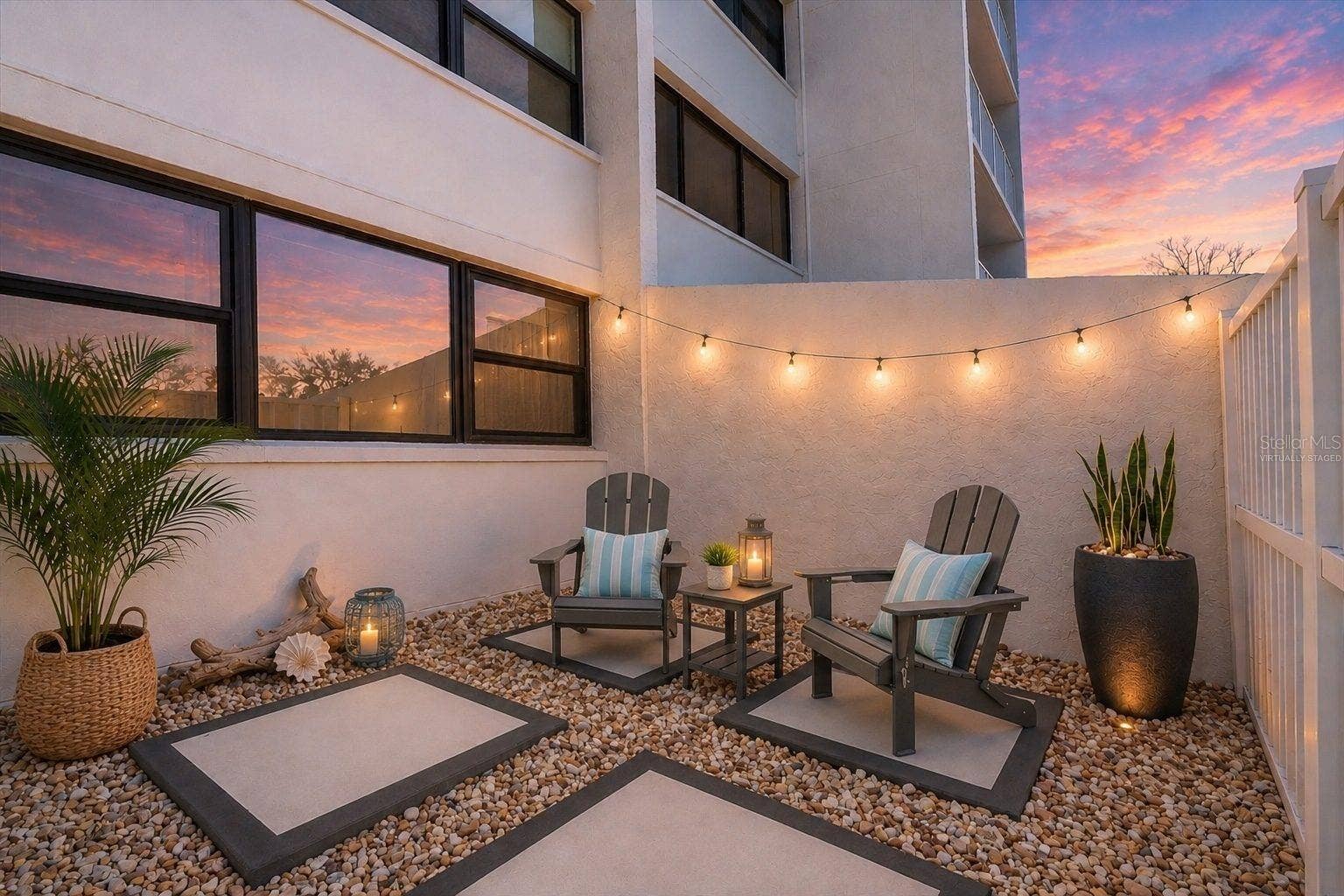 450 TREASURE ISLAND CAUSEWAY, #102, Treasure Island, FL 33706 Open-air courtyard virtually staged
