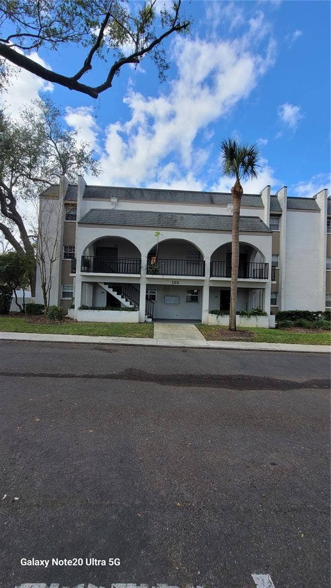 122 N KINGS AVENUE, #202, Brandon, FL 33510