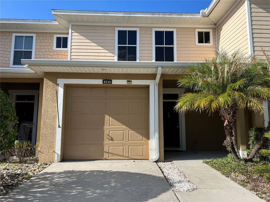 Property photo for 8210 DOWN ROYAL ROAD, Tampa, FL