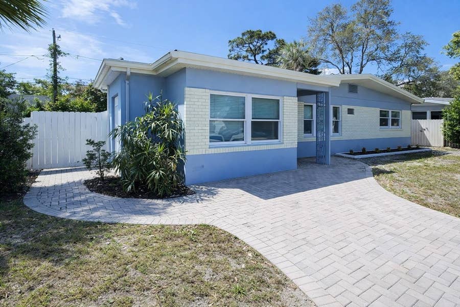 Property photo for 1105 CONNECTICUT ROAD, Tarpon Springs, FL