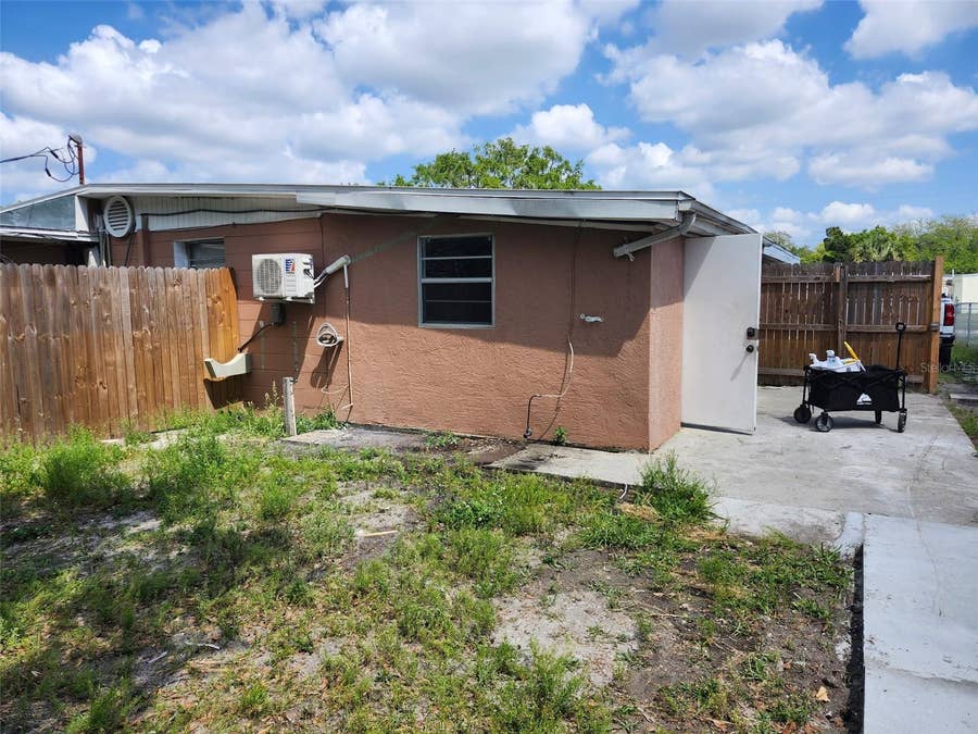 Property photo for 1315 WAIKIKI WAY, Tampa, FL