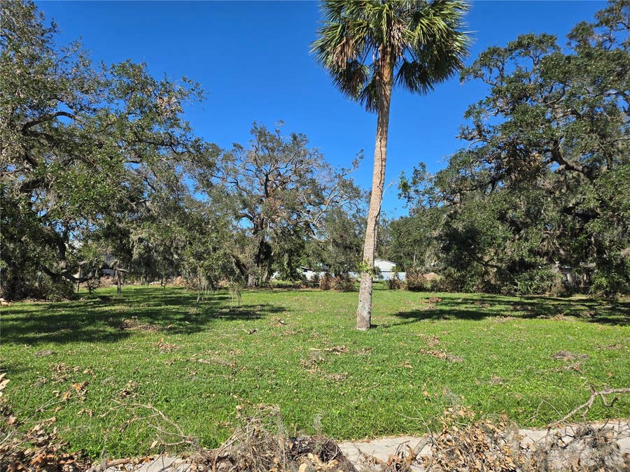 Property photo for 1800 N TAMIAMI TRAIL, Sarasota, FL