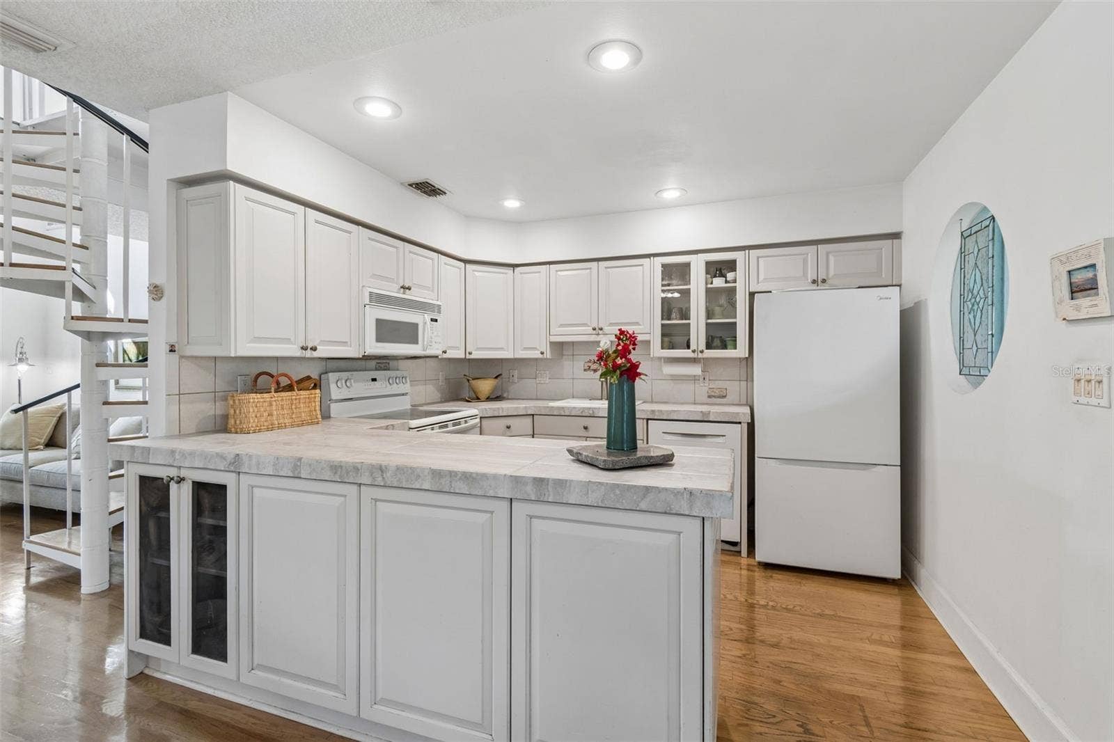600 N MAYO STREET, Crystal Beach, FL 34681 600 N MAYO STREET, Crystal Beach, FL 34681