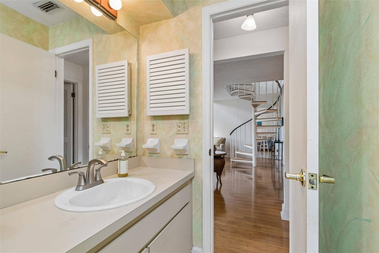 600 N MAYO STREET, Crystal Beach, FL 34681 600 N MAYO STREET, Crystal Beach, FL 34681