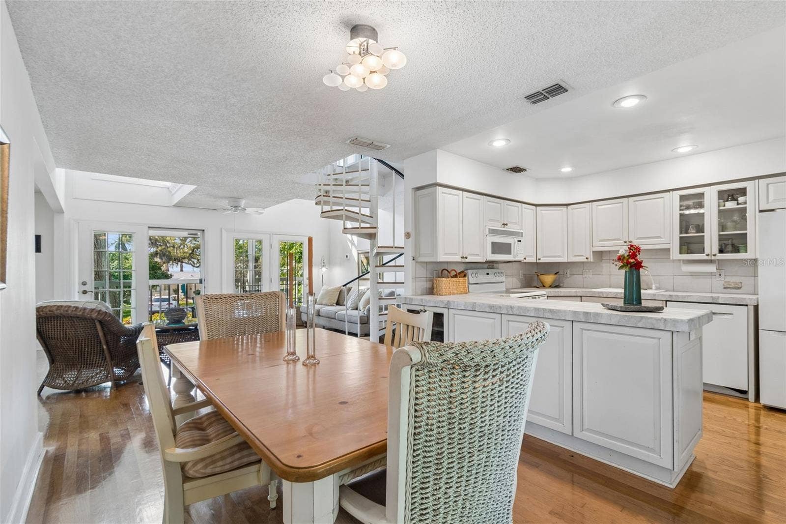 600 N MAYO STREET, Crystal Beach, FL 34681 600 N MAYO STREET, Crystal Beach, FL 34681