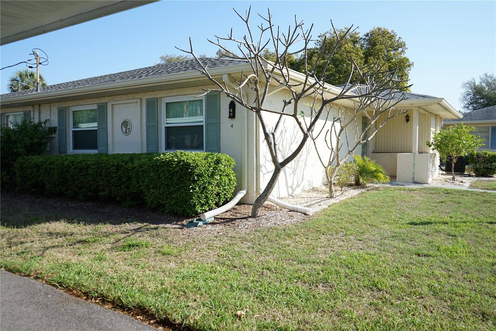 1901 CANTERBURY LANE, #4, Sun City Center, FL 33573 1901 CANTERBURY LANE, #4, Sun City Center, FL 33573