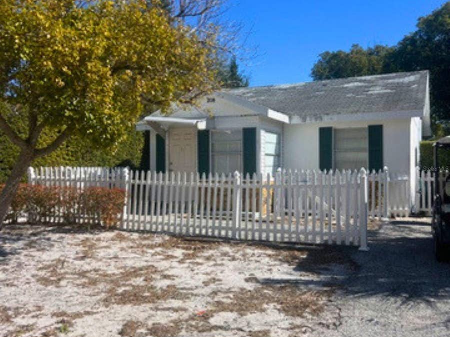 Property photo for 208 13TH STREET SW, Largo, FL