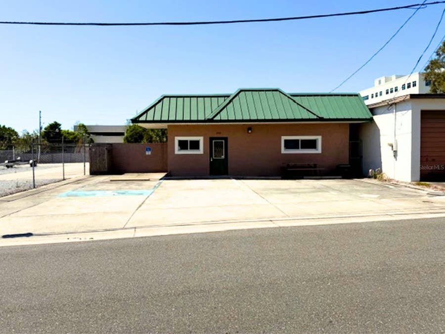 Property photo for 233 12TH STREET SW, Largo, FL