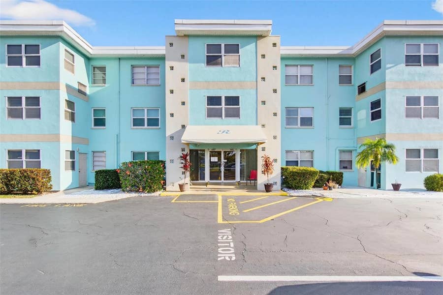 Property photo for 11447 PARK BOULEVARD, #210, Seminole, FL