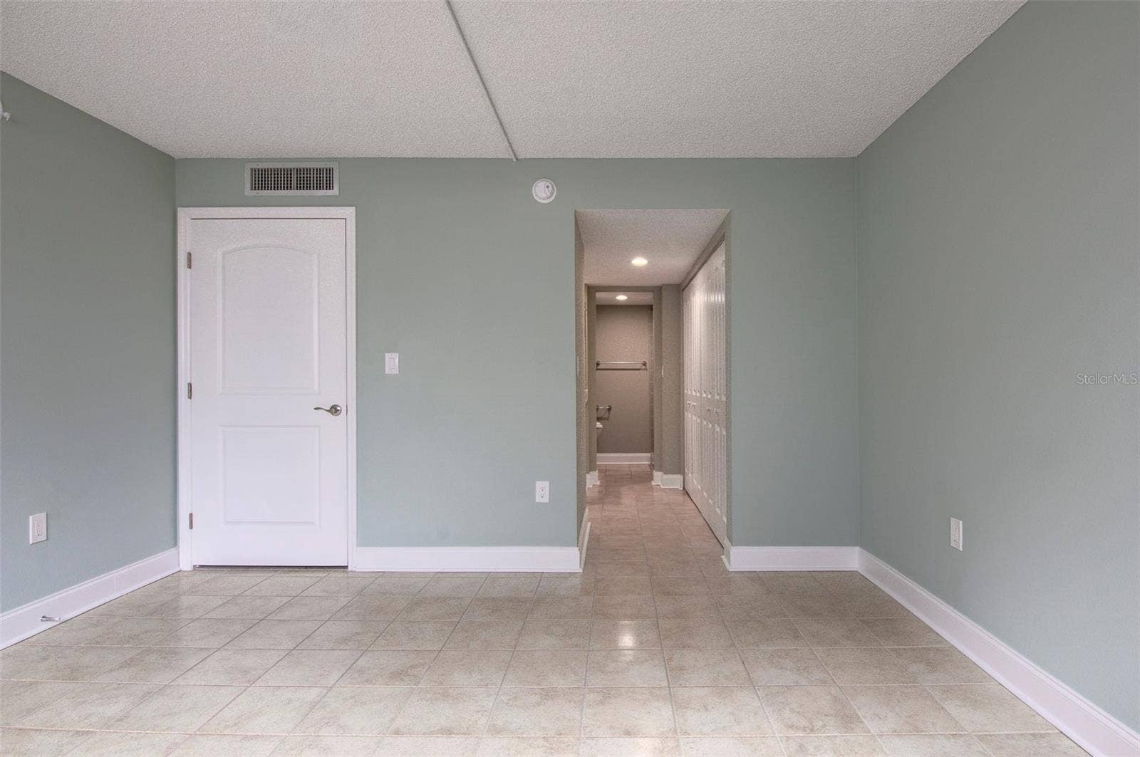 450 TREASURE ISLAND CAUSEWAY, #105, Treasure Island, FL 33706 450 TREASURE ISLAND CAUSEWAY, #105, Treasure Island, FL 33706
