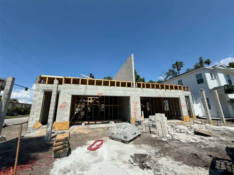 Property photo for 4221 W NORTH B STREET, #1, Tampa, FL