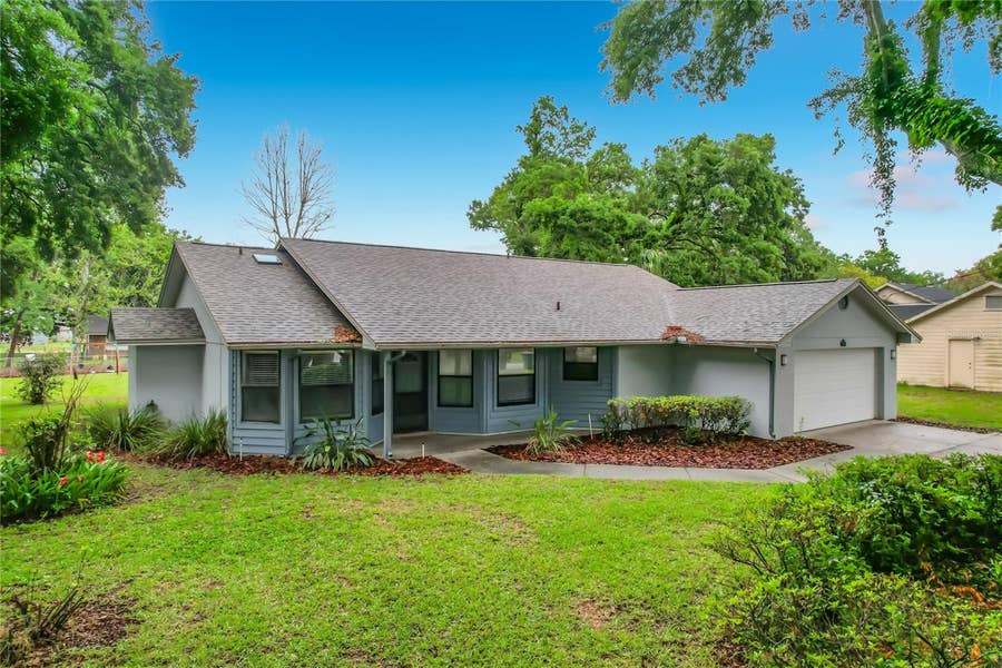 Property photo for 109 SOUTH COURT, Auburndale, FL