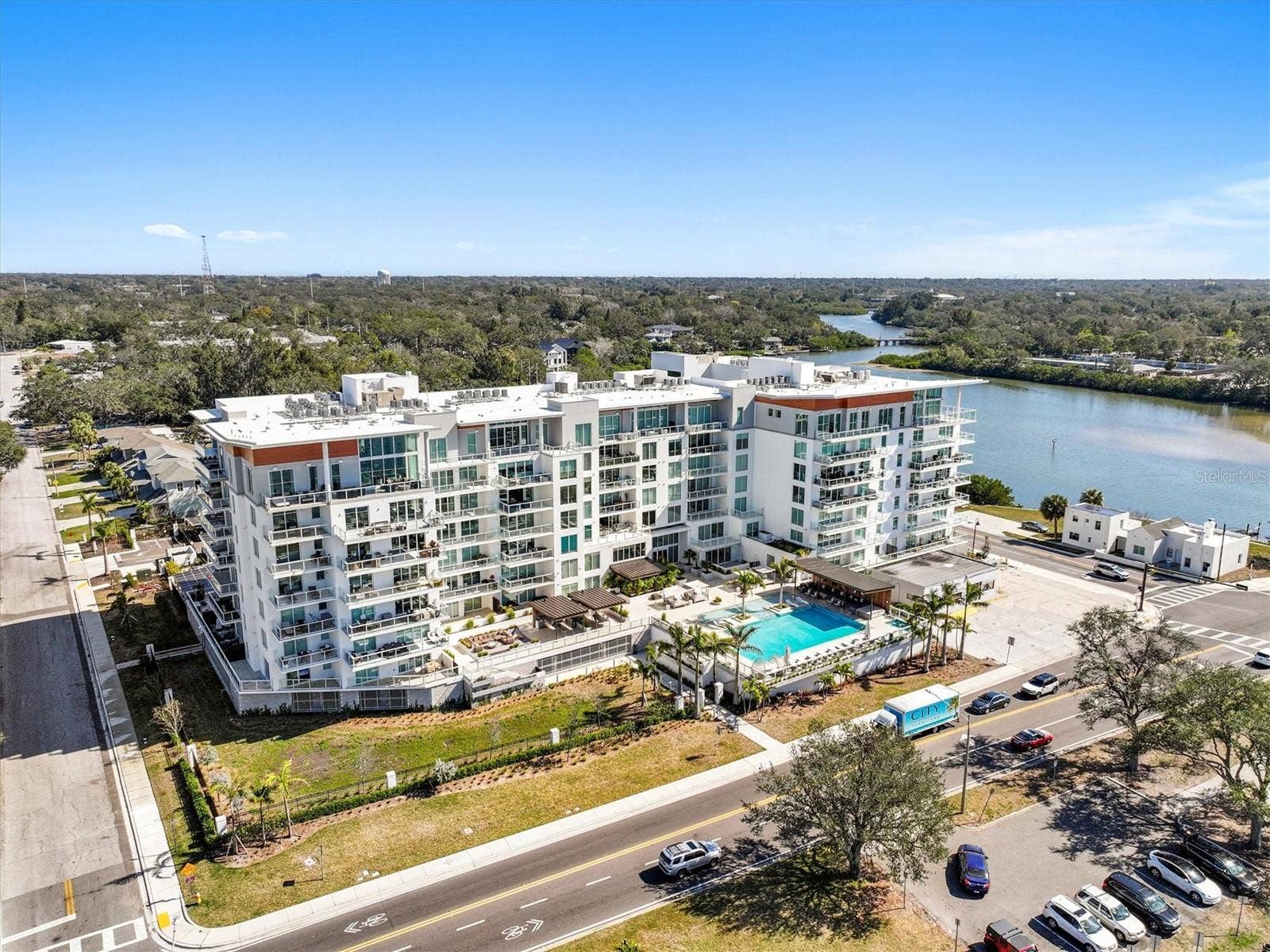 1028 SUNSET POINT ROAD, #R9, Clearwater, FL 33755 1028 SUNSET POINT ROAD, #R9, Clearwater, FL 33755