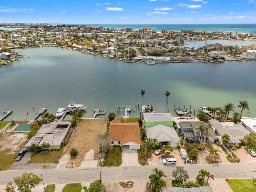 Property photo for 811 BAY POINT DRIVE, Madeira Beach, FL