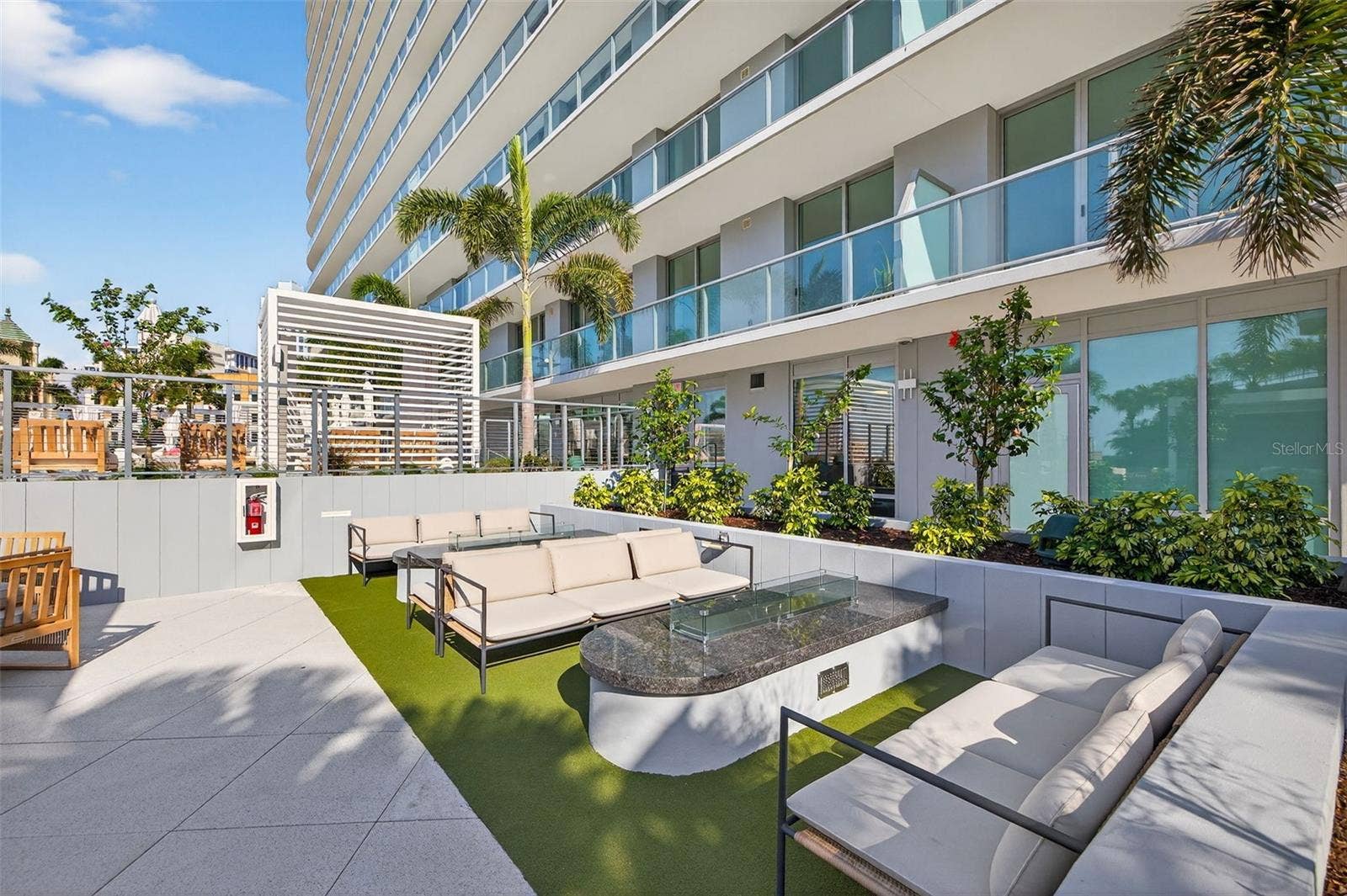 400 CENTRAL AVENUE, #3401, St Petersburg, FL 33701 400 CENTRAL AVENUE, #3401, St Petersburg, FL 33701