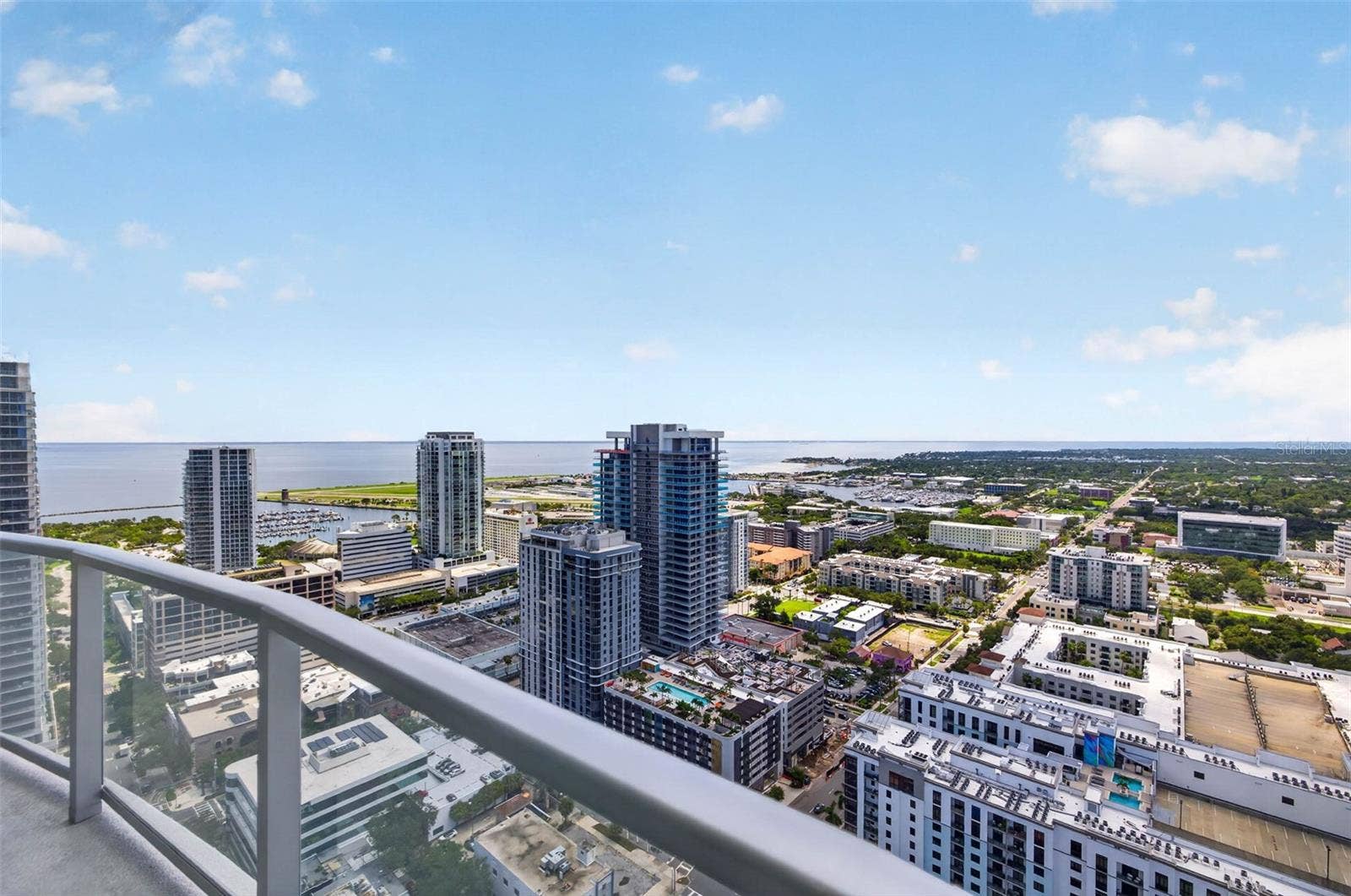 400 CENTRAL AVENUE, #3401, St Petersburg, FL 33701 400 CENTRAL AVENUE, #3401, St Petersburg, FL 33701