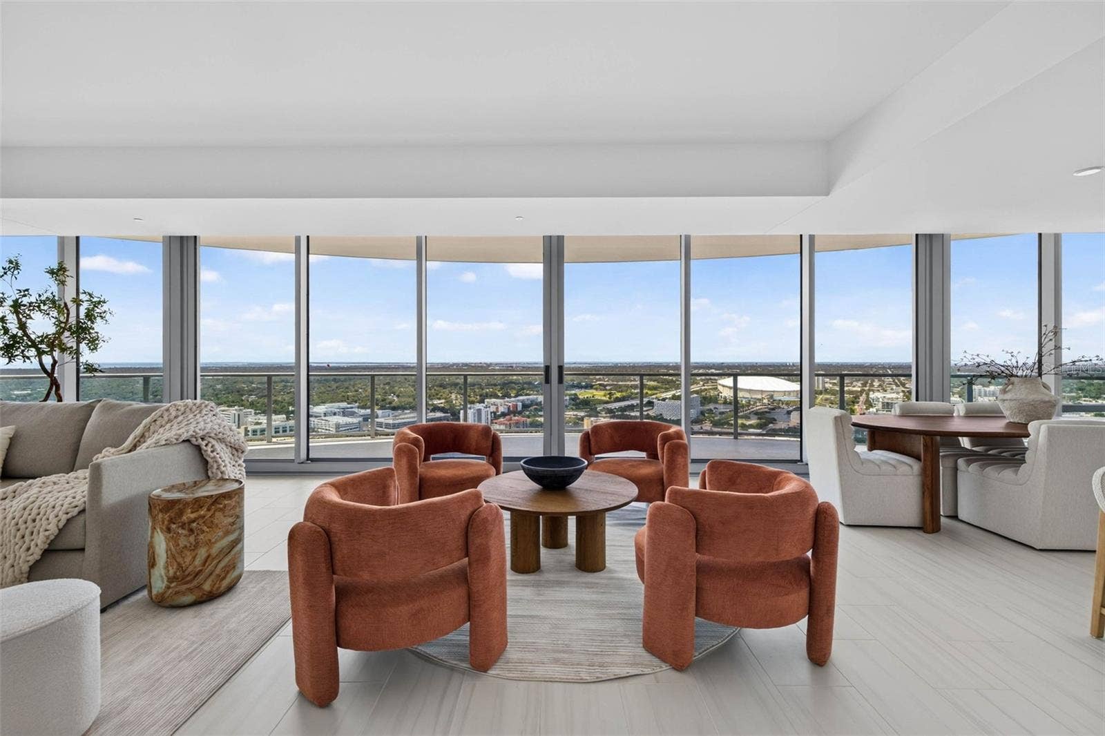 400 CENTRAL AVENUE, #3401, St Petersburg, FL 33701 400 CENTRAL AVENUE, #3401, St Petersburg, FL 33701