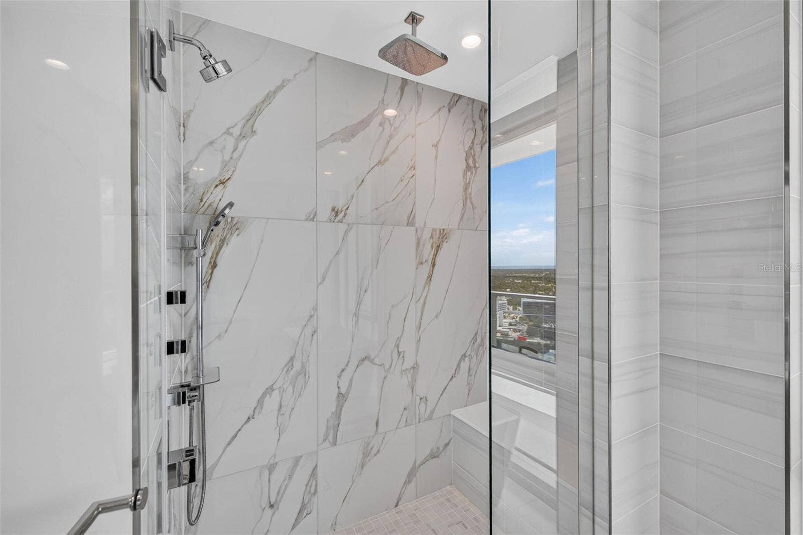 400 CENTRAL AVENUE, #3401, St Petersburg, FL 33701 400 CENTRAL AVENUE, #3401, St Petersburg, FL 33701