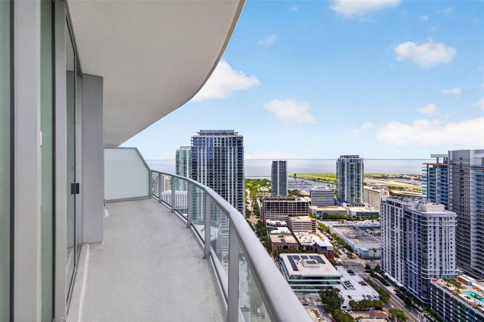 400 CENTRAL AVENUE, #3401, St Petersburg, FL 33701 400 CENTRAL AVENUE, #3401, St Petersburg, FL 33701