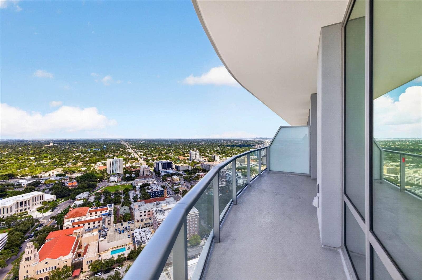 400 CENTRAL AVENUE, #3401, St Petersburg, FL 33701 400 CENTRAL AVENUE, #3401, St Petersburg, FL 33701