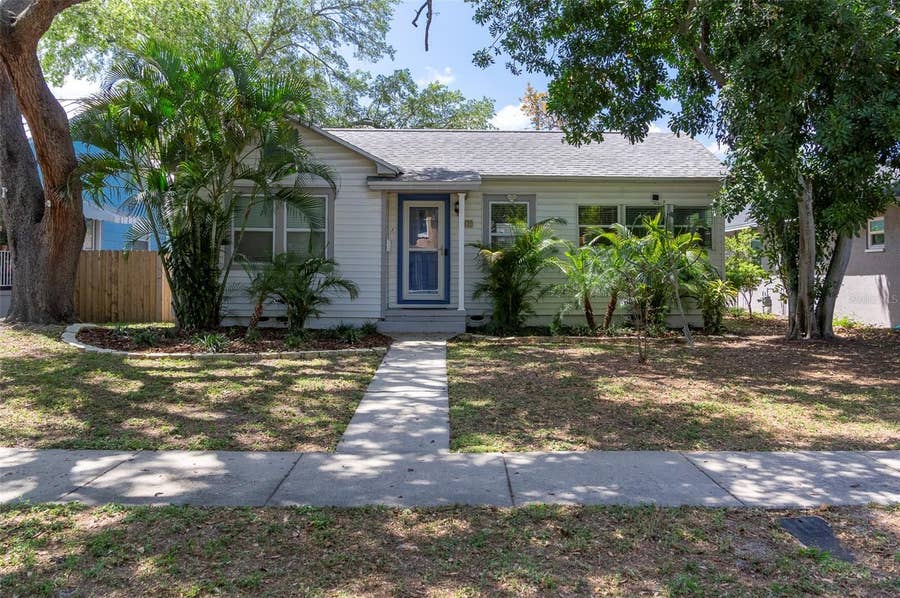Property photo for 2180 7TH AVENUE N, St Petersburg, FL