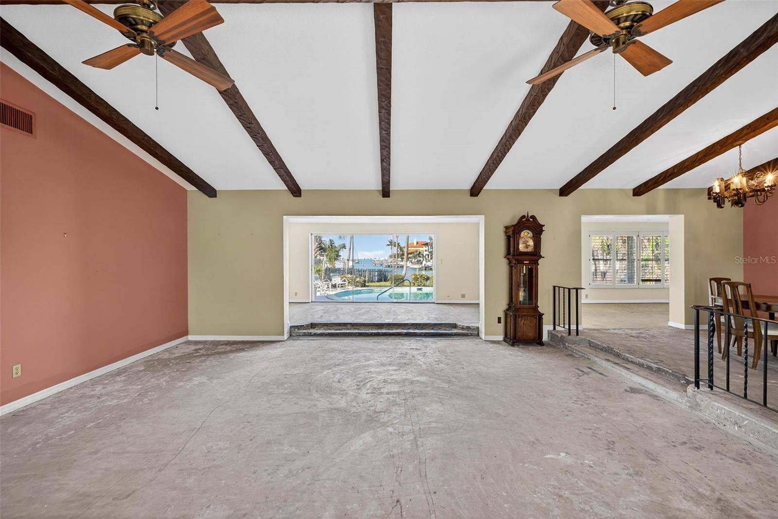 3103 WEDGEWOOD DRIVE, Belleair Beach, FL 33786 Living Room