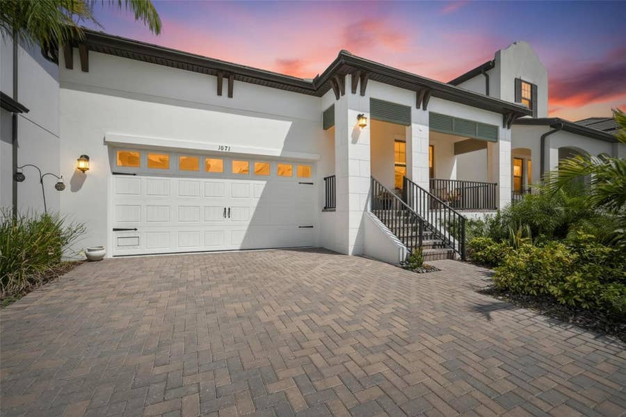 Property photo for 1071 SEAGRAPE DRIVE, Ruskin, FL