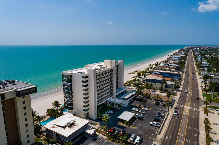 Property photo for 15462 GULF BOULEVARD, #304, Madeira Beach, FL