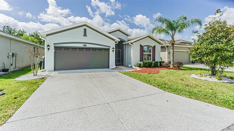 Property photo for 9936 GAP WEDGE DRIVE, San Antonio, FL