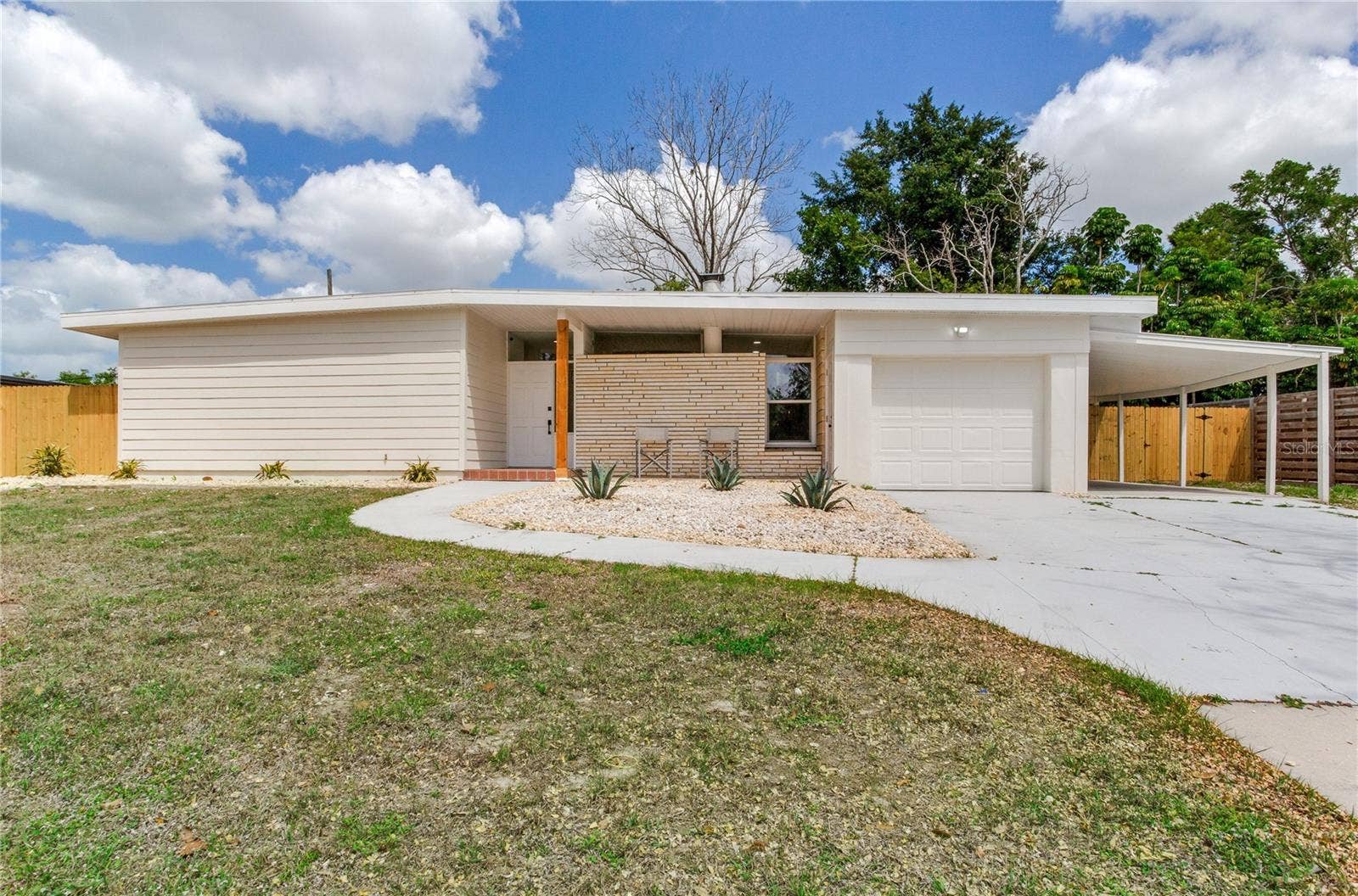 2753 VALENCIA DRIVE, Sarasota, FL 34239 2753 VALENCIA DRIVE, Sarasota, FL 34239